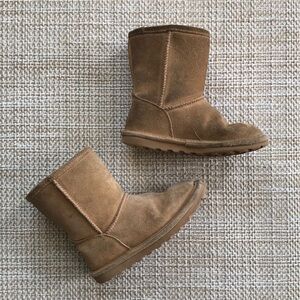 Bearpaw Elle Boots (kids' size 1)